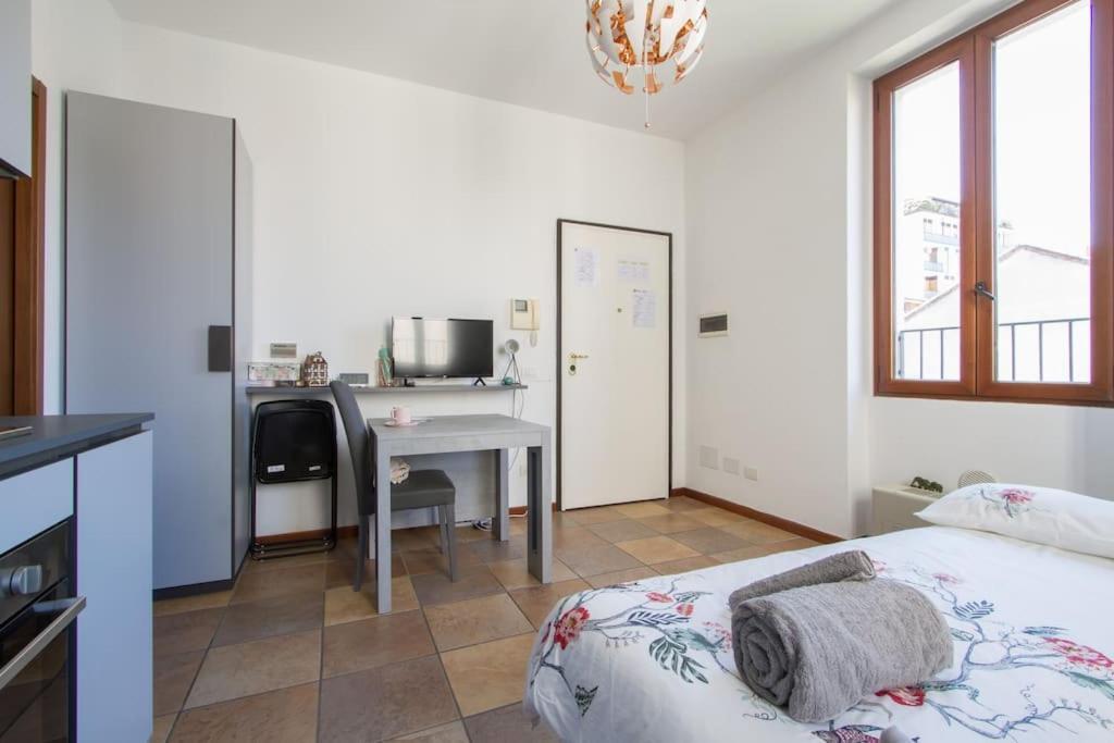 Fabulous Studio In Monza 15 Km To Milan City Centre Exterior photo